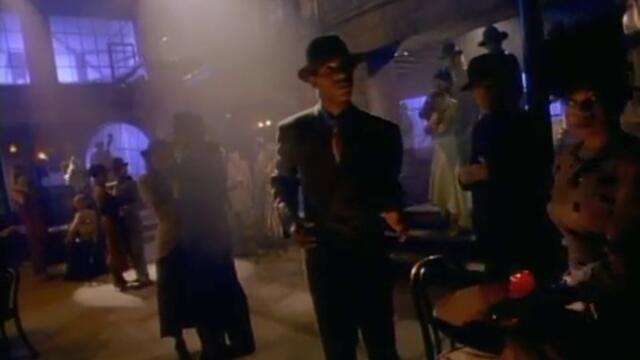 Michael Jackson - Smooth Criminal (službeni video)