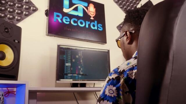 Phil Kimemia - Hakuna [Official Video]