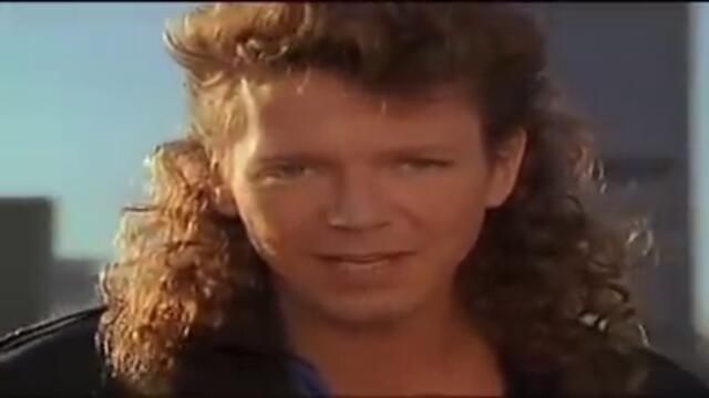 Icehouse - Electric Blue