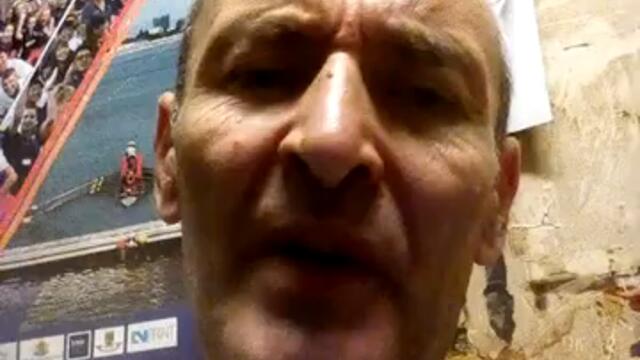 смях с любето