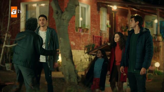 Kümes, yeni evleri oluyor! - Kardeşlerim En Hüzünlü Sahneler