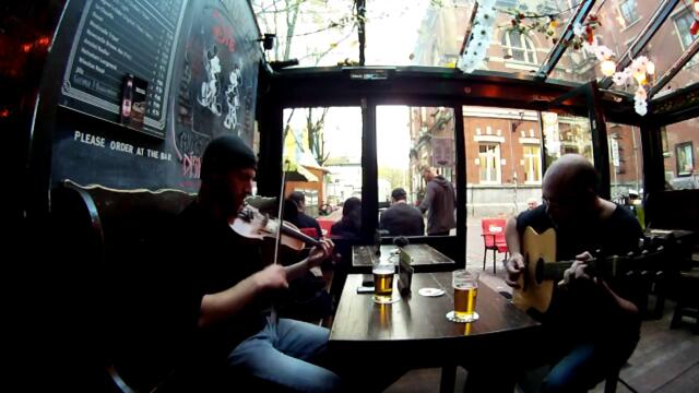 Adam Shapiro and Dominic Crosbie - Fiddle and Guitar - Reels