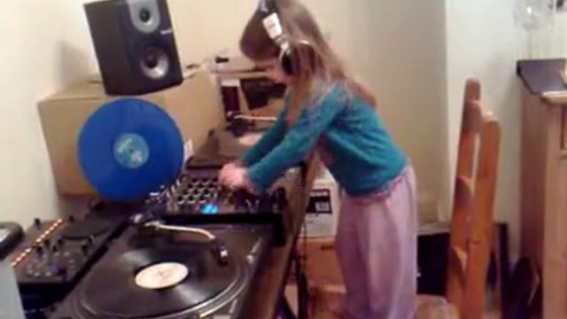 Е това е D.j. - Vbox7[via torchbrowser.com]