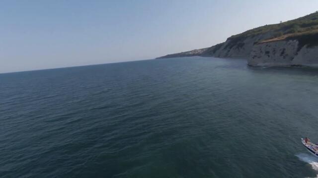 Белите скали, белите манастири и черните калугерки / White Clifs