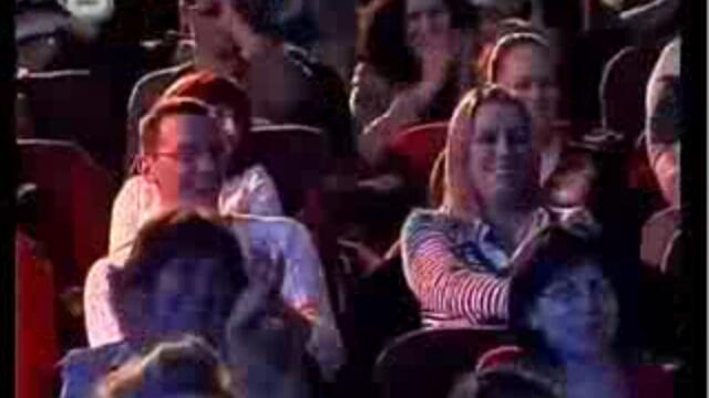 Petur ot moq klas sviri na kitara v komicite - Vbox7[via torchbrowser.com]