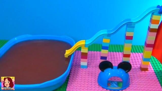 Mickey Mouse na Piscina Coleção Disney da Tia Cris plus