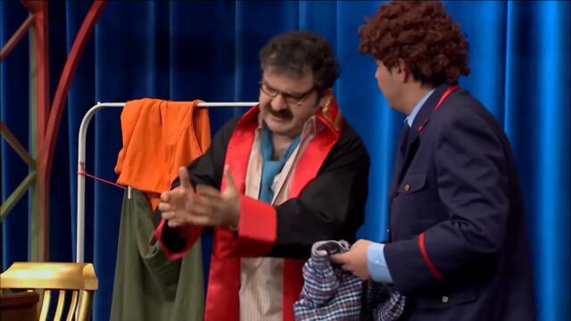 Tutkulu Aşk - Boşanma | Güldür Güldür Show 16.Bölüm