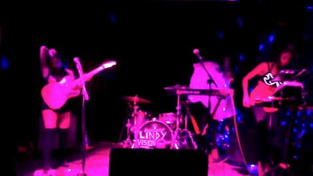 Lindy Vision 'Tightrope' OFFICIAL VIDEO