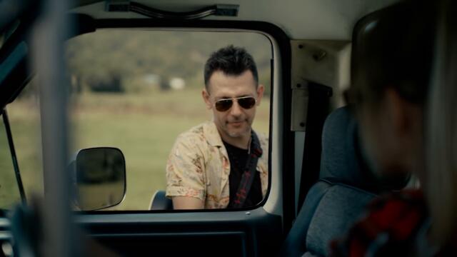 Burak Duman - Aşk Başıma Vurdu (Official Video)