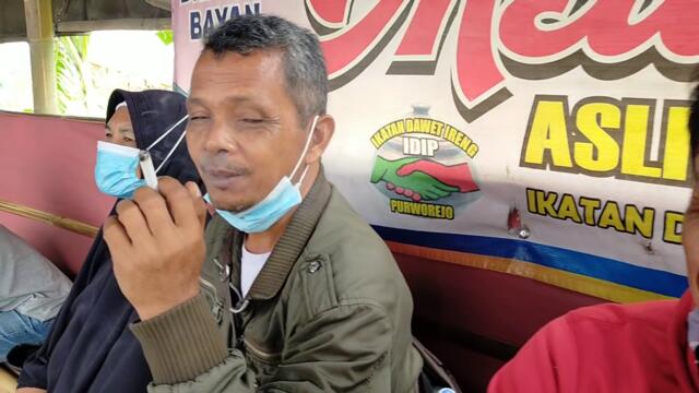 [18++] MAS AZIS DI MATA MBAK MELANI..‼️|| PESAN UNTUK MAS AZIS DARI MBAK MELANI "ES DAWET HITAM"