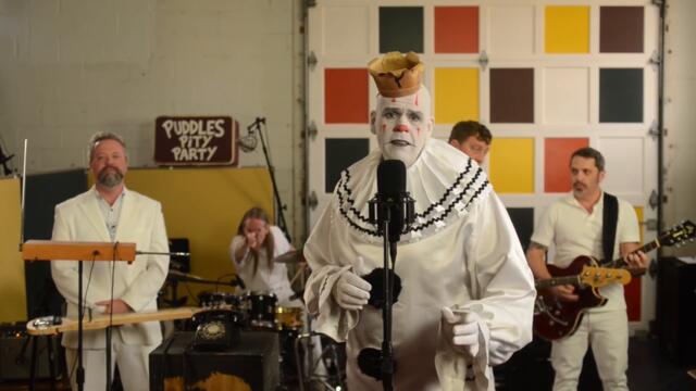 My Heart Will Go On (Titanic Theme) Celine Dion-Metallica Mash Up [OFFICIAL VIDEO]