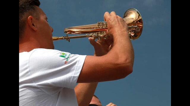 ДЕЙВИД ХРИСТОВ(Ръководител ЛИТАКОВСКА-ФЛИГОРНИ) ЕТАЛОН за Сръбските Музики заимствали от НЕГО!