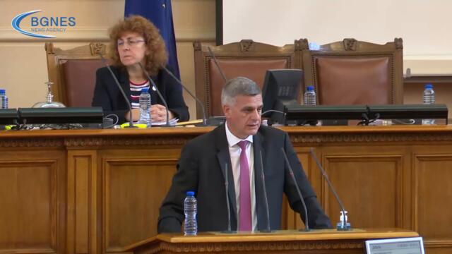 Янев: В близките дни събираме Съвета за сигурност към МС за бежанската вълна