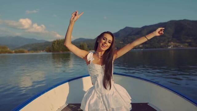 Georgiana Lobont - 100 de ani (Official Video)