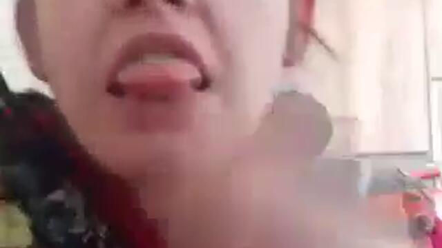 TUPO MNOGO GADNO TI KURVA ZDRAVKA KRUSTEVA