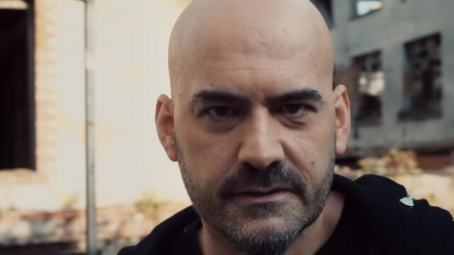 Kamufle & Toygar Işıklı "Savaşın İçindeyim" (Çukur Dizi Müziği)