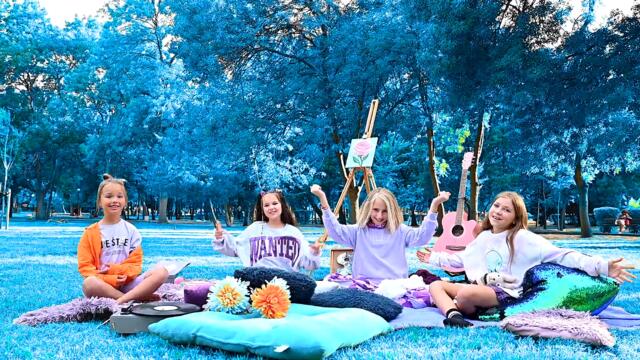 EIVA & M BOX - ПРИЯТЕЛИ | Новия хит на 2021 г  | Нова българска песен | EIVA MUSIC BOX Official vide