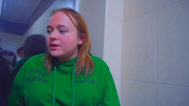 СЕСТРА БЛИЗНАЧКА СЕ СРЕЩА С ГАДЖЕТО НА ДАЯНА? 😮 | Challenge