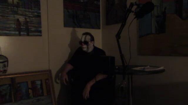 CLOWN DRINKS PINK DRINK