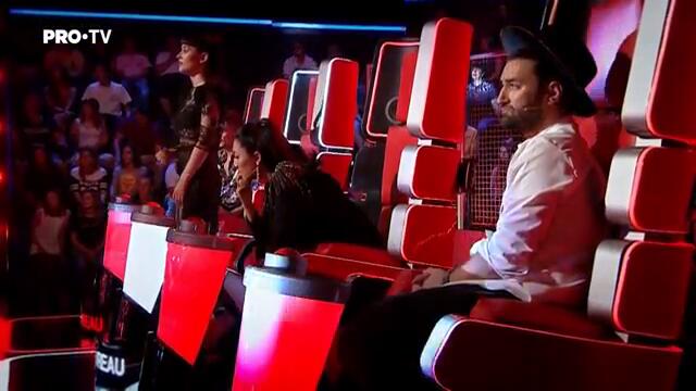 Maria vs Eva - Don't let me down _ Confruntarea 4 _ Vocea Romaniei 2018