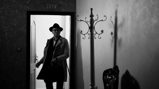 СИМЕОН ВЛАДОВ - "РЯДЪК ЕКЗЕМПЛЯР" (2021)