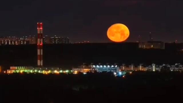 Закат в полнолуние.