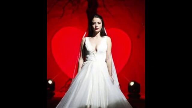 Özge Gürel y Serkan Çayoğlu dieron el primer paso hacia el matrimonio