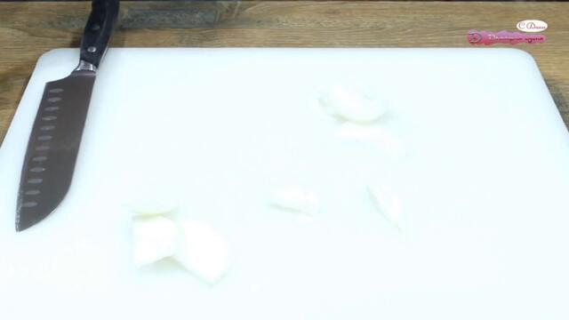 Най-лесният начин за приготвяне на пиле. Резултатът е отличен обяд за вашето семейство