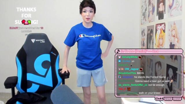 Emiru tries to cosplay as Mizkif but accidentally looks like Maya