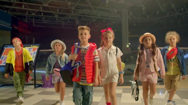 Diana and Roma Toy City, Little Princess Kids Songs