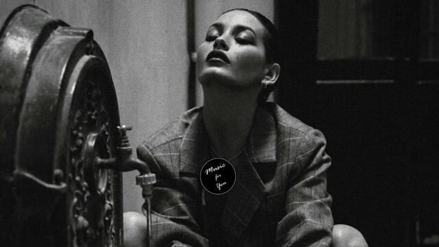 Zubi & Anatu, Moonflwr - Drive By