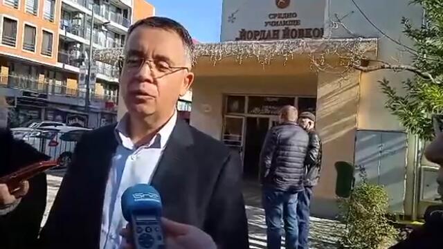 Кметът Хасан Азис гласува на балотажа за президент