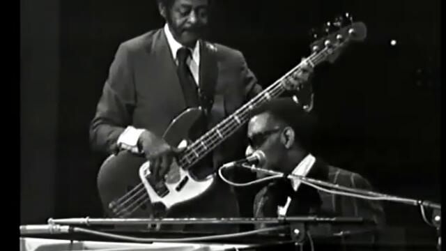 Ray Charles - Yesterday (The Beatles) LIVE in Copenhagen (1972)