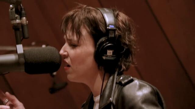 Halestorm - Break In (feat. Amy Lee) [Official  Video]