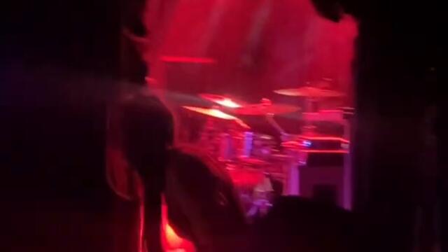 LA show was magical 🤍 more clips to come