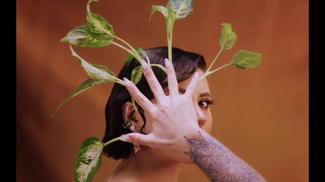 Nicoleta Nuca - Nimeni nu-i perfect (Official Video)