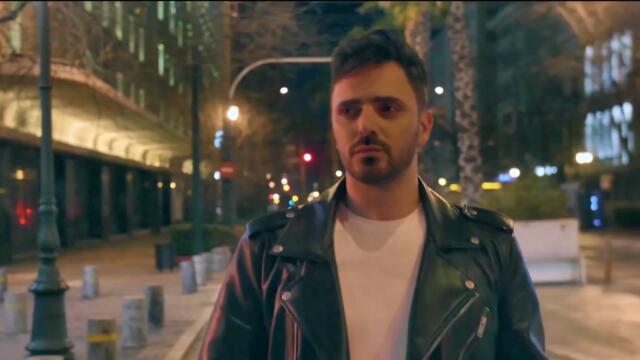 Νίκος Δούρος - 1 4