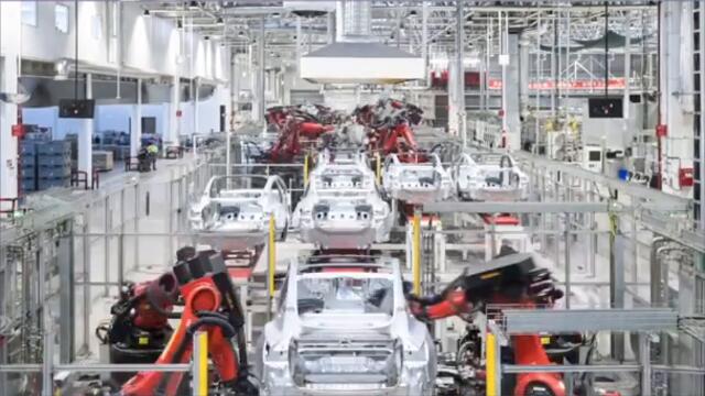 【头等财经】特斯拉电动超跑来了！可选火箭推进器