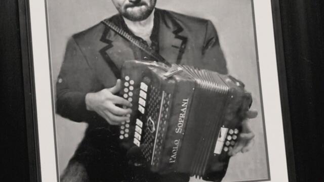 Defunct Band (feat. Chace McNinch)