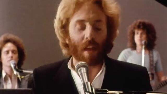 Andrew Gold - Thank You For Being A Friend (Official Music Video)