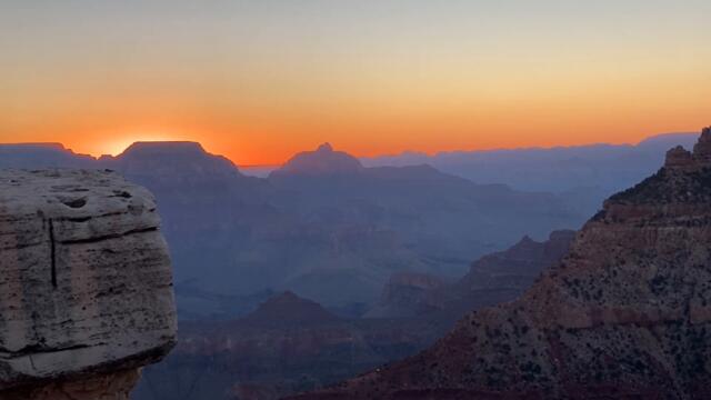 FOLKHERO - 'Weight of the World'