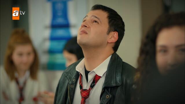 Emir'in flört şiddeti uyguladığını tüm okul öğreniyor... - Kardeşlerim 51. Bölüm