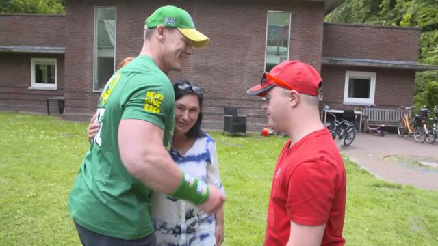 John Cena meets teen who fled Ukraine