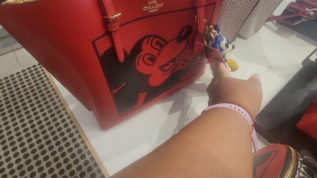 COACH OUTLET | MICKEY MOUSE x KEITH HARING COLLECTION | COME WITH ME