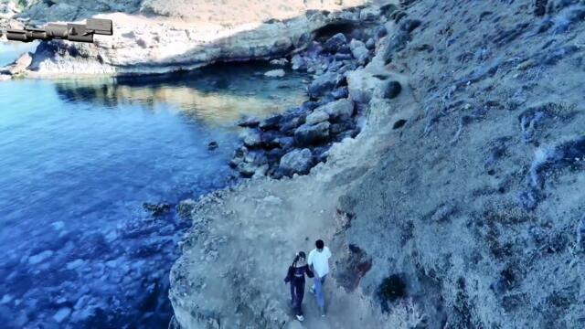 Θεόδουλος - Ακόμα Δυο Λεπτά - още две минути