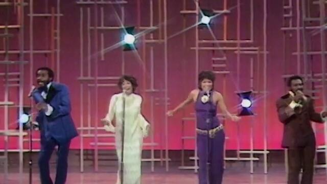 The Friends Of Distinction "Grazing In The Grass" on The Ed Sullivan Show