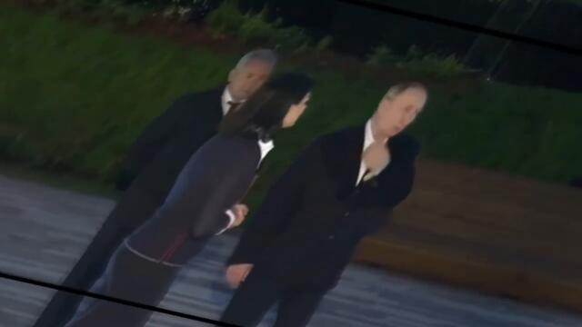 У Путина отказала правая рука: — висит без признаков жизни! Диктатора парализовало!