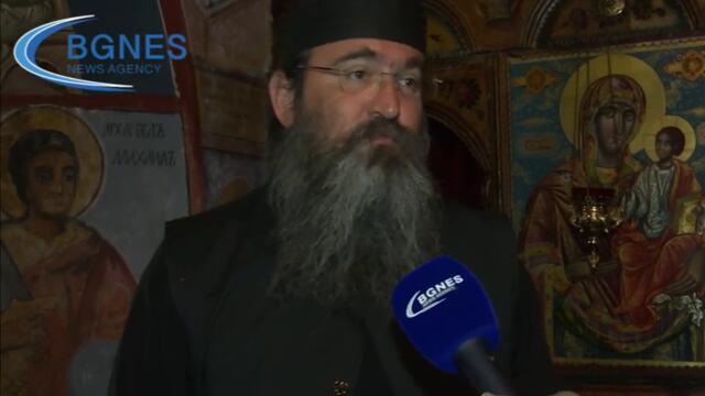Архимандрит Никанор: Хората възстановиха манастира, защото искат да се молят на
