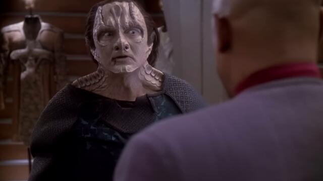 Deep Space 9 - THE Sisko and Garak Scene .... YES you know the one! - S6 Test AI Upscaling