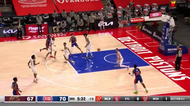 Darius Garland Full Court Bounce Pass to Collin Sexton - Cavaliers vs Pistons | April 19, 2021